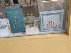 -LADY FAFA(巨鹿路陕西南路路口店)