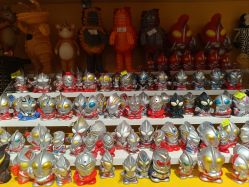 -16TOYS中古玩具铺(崇文门店)