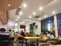 -璞臻汽锅餐厅(南京东路店)
