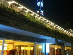 -楠柏弯休闲山庄(梨花溪店)