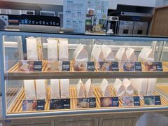 面包甜点陈列柜-爸爸糖吐司面包(宁波世纪东方店)