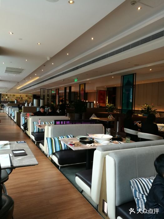 港丽餐厅(皇庭广场店)--环境图片-深圳美食-大众点评网