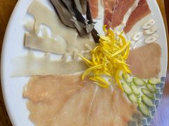 -桥香园过桥米线(国贸店)