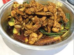 -辣盆盆麻辣小龙虾(哈尔滨总店)