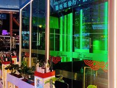 -Famous肥猫墨西哥音乐餐吧(五棵松华熙LIVE店)