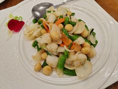 百合炒夏威夷果-富豪酒家(正大广场店)