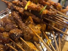 -烤满分·东北烧烤(首经贸店)