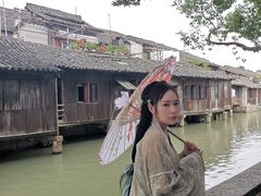 -汉仪华裳汉服旗袍·摄影写真馆(乌镇西栅店)