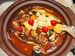 -鸣记脆皮烤鱼·海鲜烤鱼(马栏店)