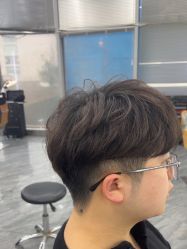 -藤野造型烫染·漂发