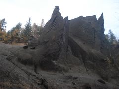 景点-峡谷浮石林景区