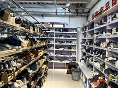-探路者工厂店(宏福科技园店)