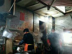 -潘国仙耳光馄饨(黄家阙路店)