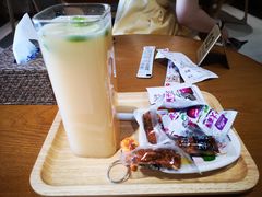 -藏猫猫咖啡主题馆(中央大道店)