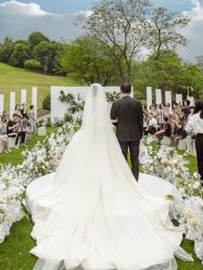 -伯瓷皇后婚纱艺术空间