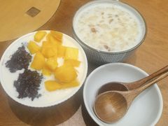 芒果白雪黑糯米-小团圆糖水铺(襄阳南路店)