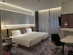 -大连星海皇冠假日酒店
