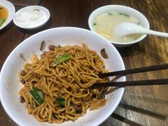 -寻裕记·现炒浇头面(人民广场店)