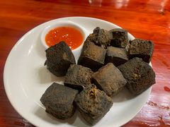 -芦茨金富饭庄·25年老字号·专做稻草鸡