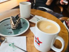 -雕刻时光咖啡馆(南院门店)