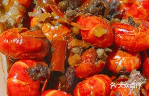 Free Selection of Freshwater Crawfish
