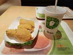 -德克士(龙阳广场店)