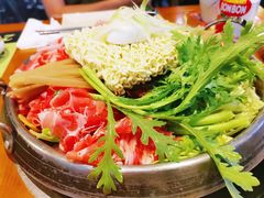 芝士年糕火锅-八福力韩国休闲餐厅(泉舜店)