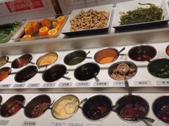 自助调料区-海底捞大排档火锅(悦荟广场店)