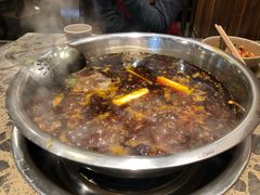 -肖肖酸萝卜鱼火锅(总店)