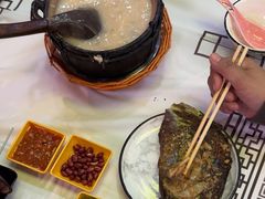 -云晓光头烧烤吧(德平路店)