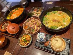 -银米·云南传统过桥米线(双廊黑金冠店)