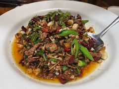 佤王佐料牛肉-老滇山寨•云南特色菜•地方菜•民族风情歌舞表演(金碧店)