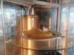 -宝利来国际大酒店-凤凰阁旋转餐厅