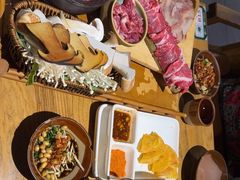 -黔诚多彩火锅(甲秀楼店)
