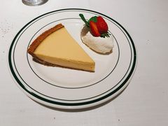 -Wolfgang’s Steakhouse 沃夫冈牛排馆(上海白玉兰广场店)