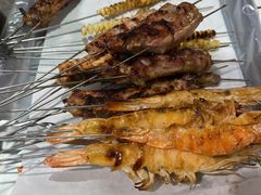 -喜悦小串丹东小黄牛海鲜烧烤大排档(民主广场店)