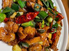 -云海肴·汽锅鸡·云南菜(天山百盛优客店)