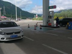 -中国石化崇礼服务区（内环方向）加油站