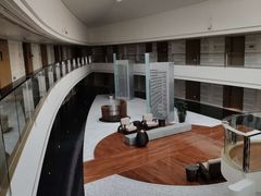 -上海滴水湖皇冠假日酒店