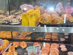 -Caidie Bakery采蝶轩(百越店)