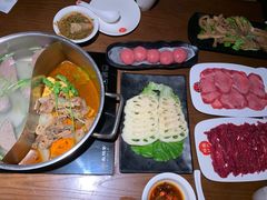 -牛焱·贵州黄牛肉火锅(城西银泰店)