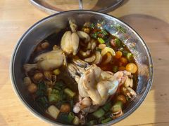 -鸿顺老铁锅美蛙鱼府(解放碑店)