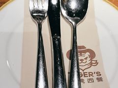 -TIGERS老虎西餐(亦庄店)