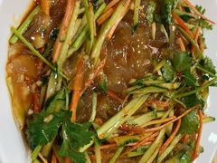 -洪姐川菜东北菜铁锅炖(天生丽街店)