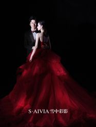 -雪中彩影婚纱摄影·微光艺术中心