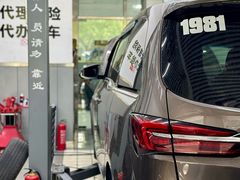 -李师傅修车连锁(万柳店)