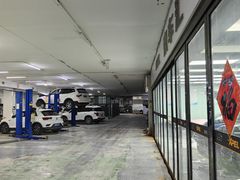 -友谊汽车维修保养·钣金喷漆事故定损·洗车贴膜