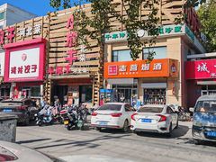 -小放牛炒菜馆(军校店)