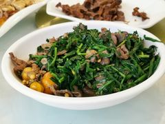 -巨元河鲜酒楼·清远特色菜名店(英德店)