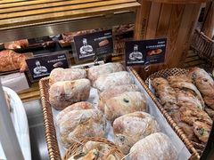 -汉柏麦香德国面包房(海信店)